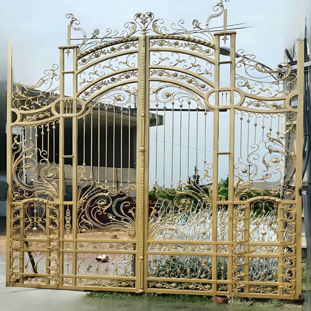 villa-door-wrought-iron-ey خرید درب حیاط ویلایی با طرح فرفورژه کلاسیک