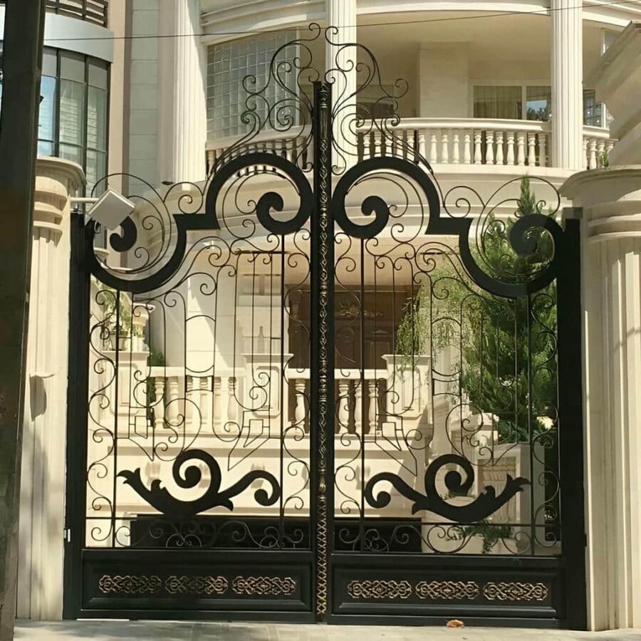 درب فلزی نگین فرفورژه لوکس