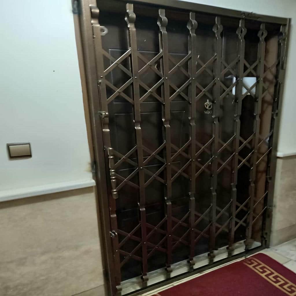کارخانه درب آکاردئونی ساختمان ساخت سفارشی در ملارد
