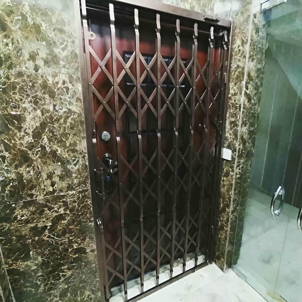نصب درب آکاردئونی ساختمان رنگ کوره ای در هشتگرد