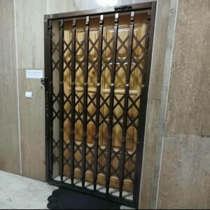 درب آکاردئونی ساختمان در اشتهارد