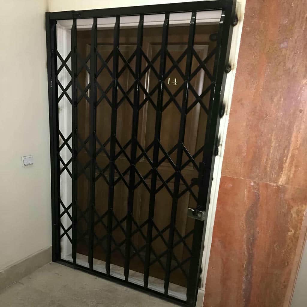 خرید درب آکاردئونی ساختمان قفل ضدسرقت در بجنورد