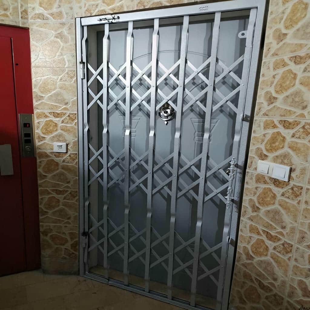 قیمت درب آکاردئونی ساختمان اداری در اهواز