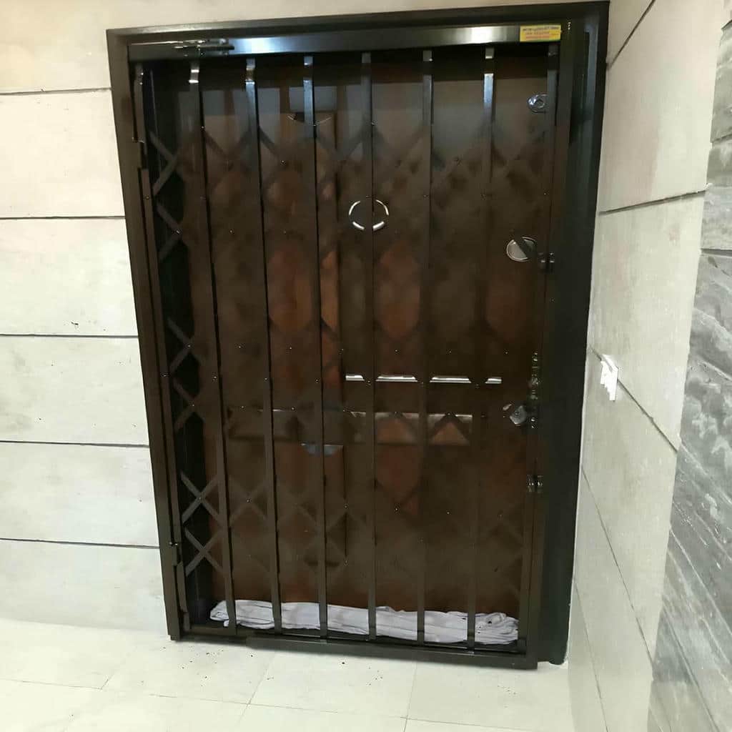 قیمت درب آکاردئونی ساختمان مسکونی در زاهدان