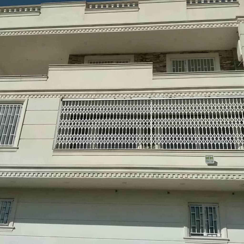 فروش درب آکاردئونی ساختمان سفارشی در یزد