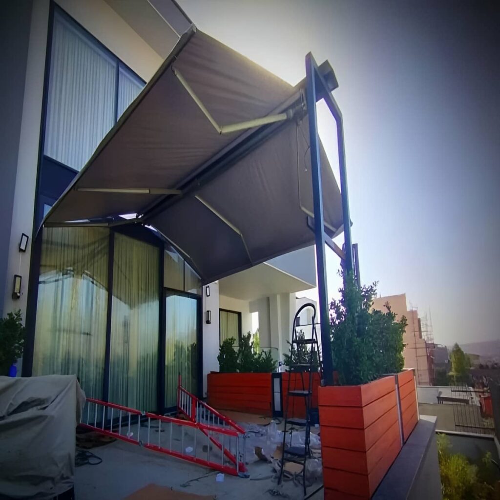 خرید سایبان برقی کنترلی بازویی در ایرانشهر