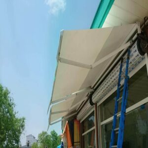 سایبان برقی کنترلی در بندر انزلی