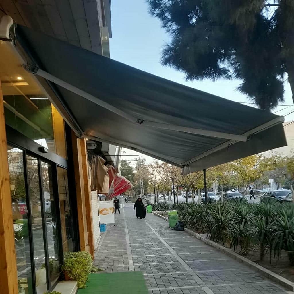 قیمت سایبان برقی کنترلی پارچه ضدآب در بجنورد