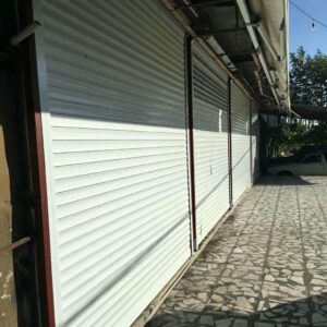 کرکره برقی ساختمان در زاهدان