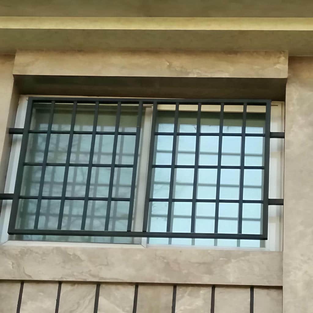 نصب حفاظ پنجره نرده لوکس بازشو در آبادان