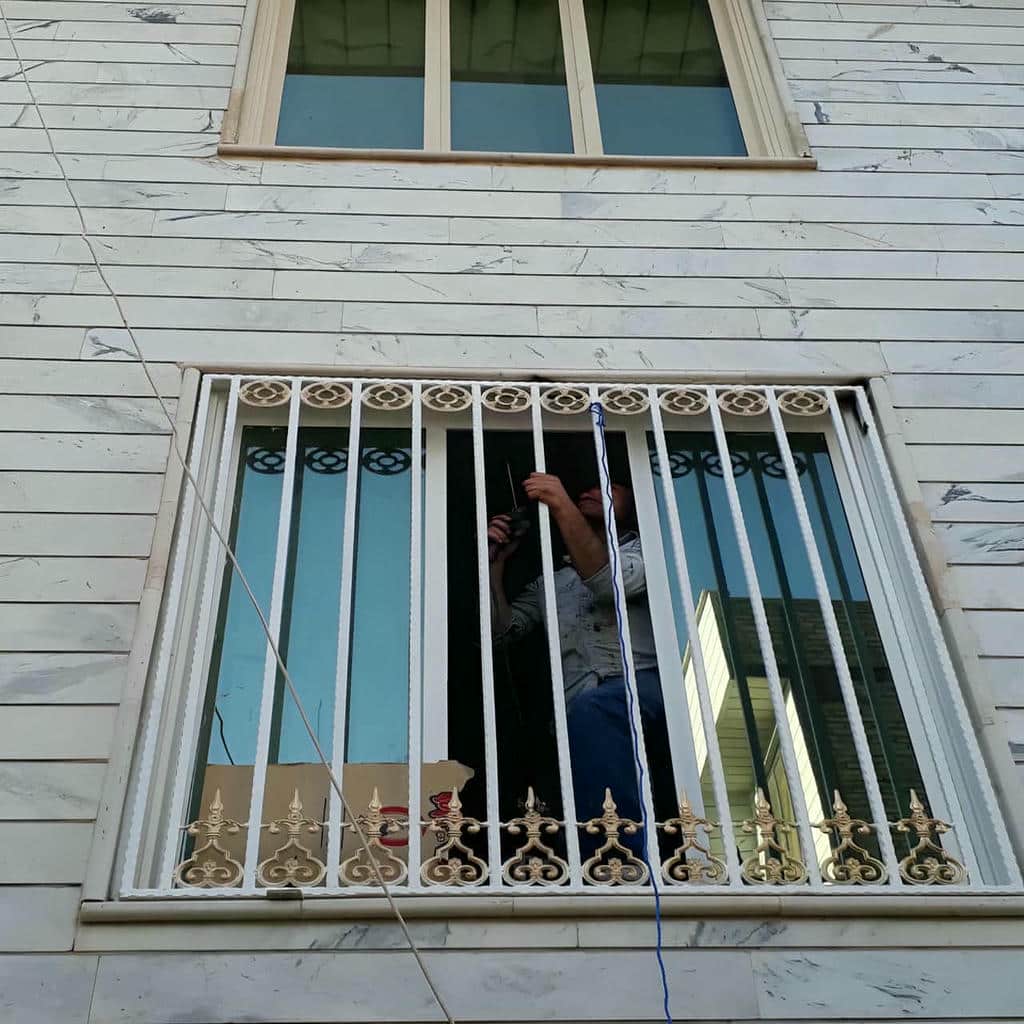 فروش حفاظ پنجره لوکس آهنی در باغ عباس‌آباد