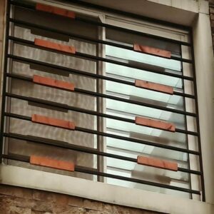 حفاظ پنجره لوکس در ایرانشهر