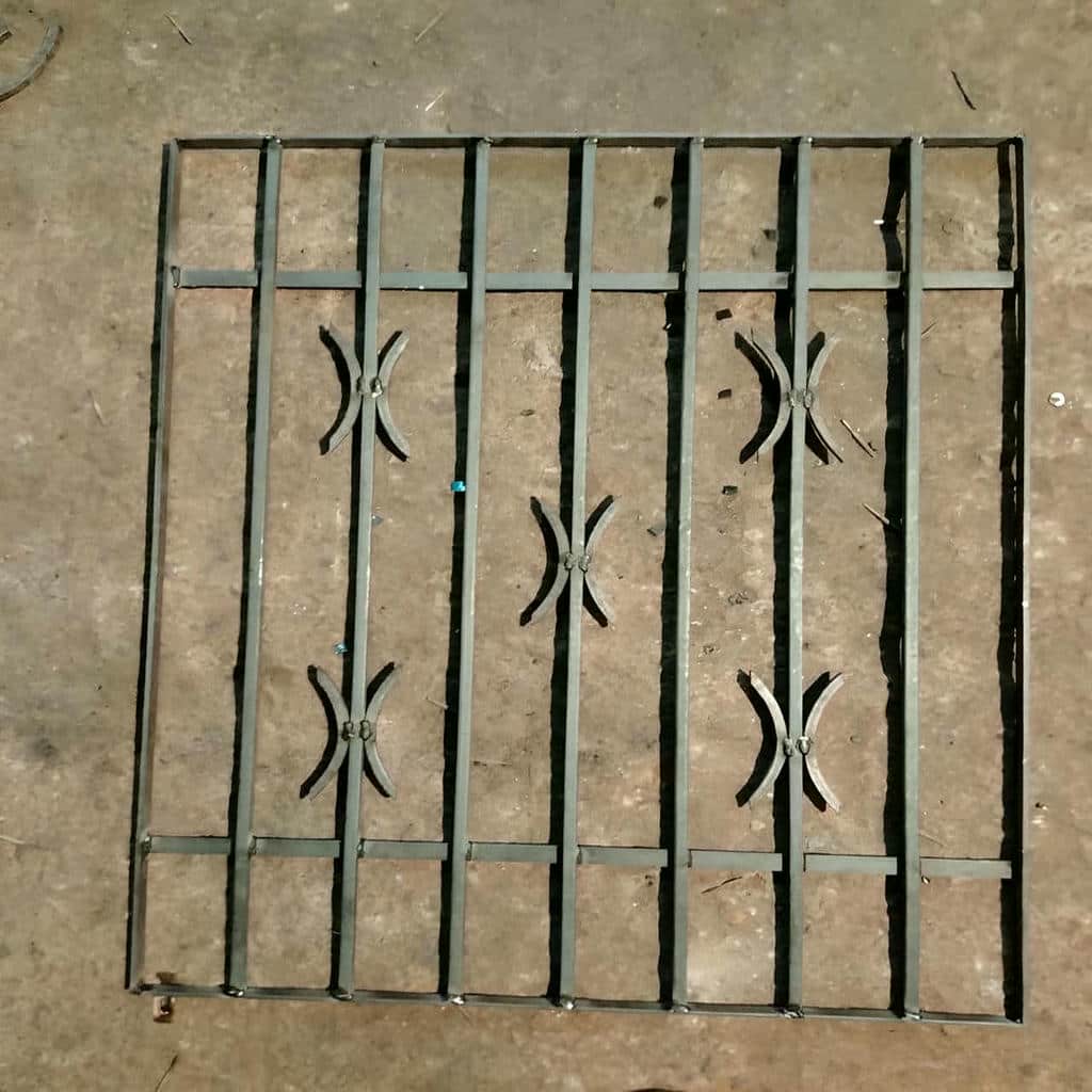 خرید حفاظ پنجره نرده لوکس ساده در هشتگرد