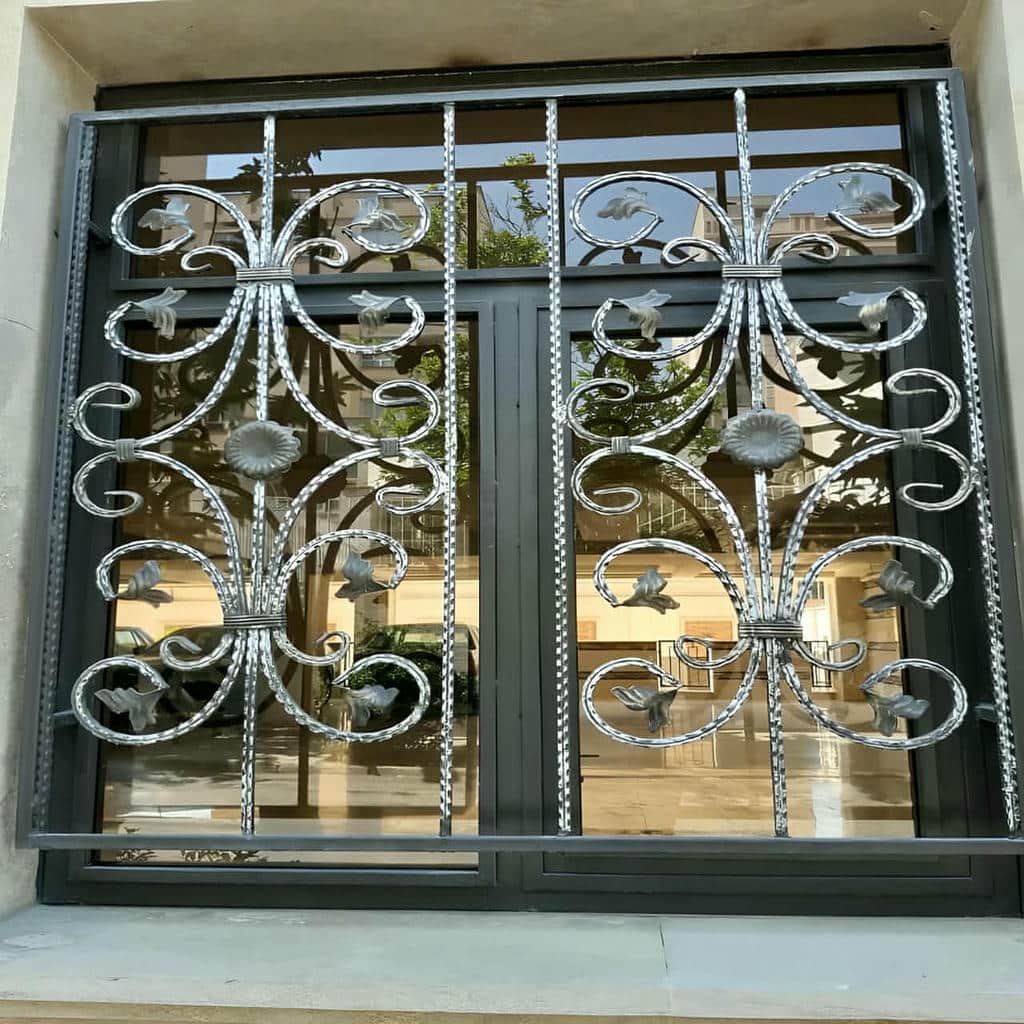 قیمت حفاظ پنجره لوکس فرفورژه در همدان