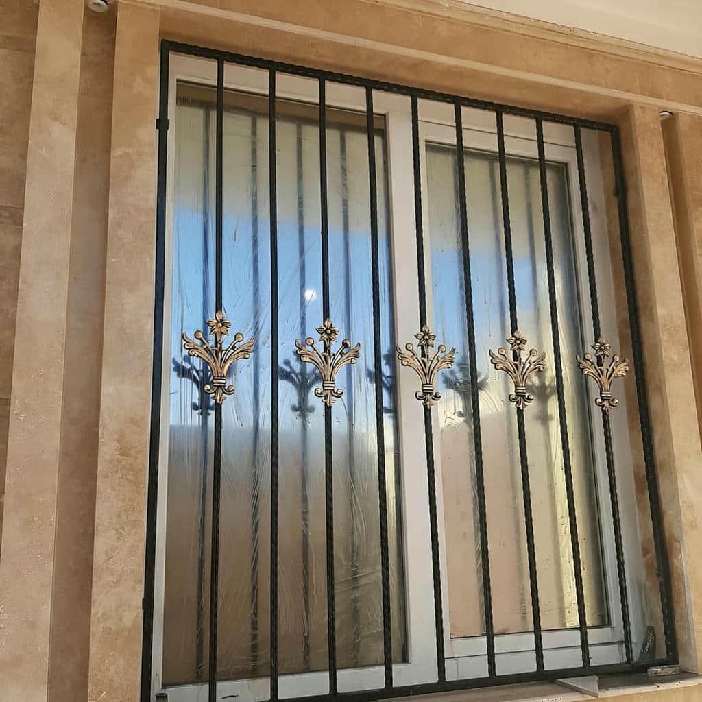 حفاظ پنجره لوکس در سبزوار