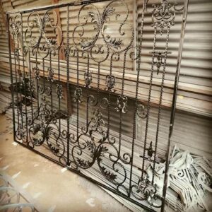 حفاظ پنجره نرده لوکس در لواسان