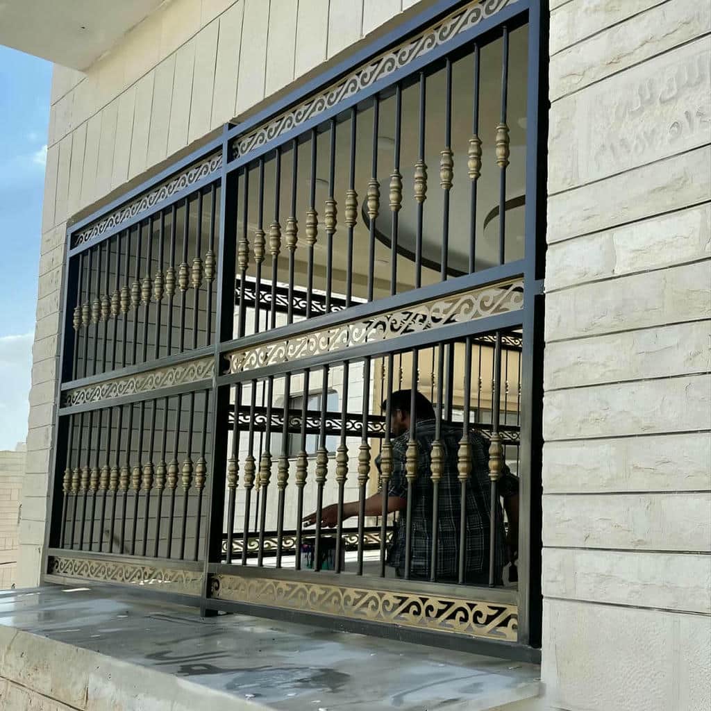 کارخانه حفاظ پنجره لوکس ویلا در کرمانشاه