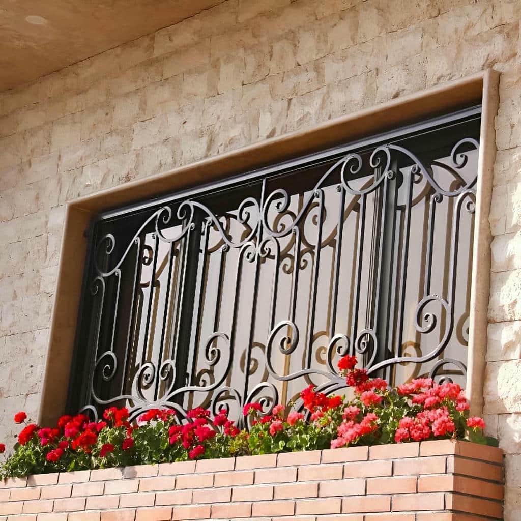 خرید حفاظ پنجره نرده لوکس ساده در نظرآباد