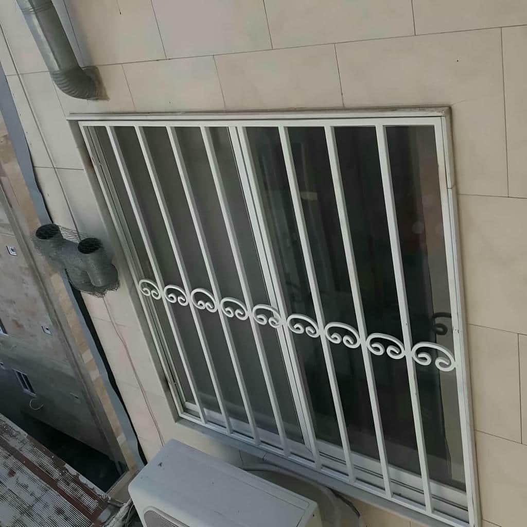 قیمت حفاظ پنجره لوکس فرفورژه در نیشابور