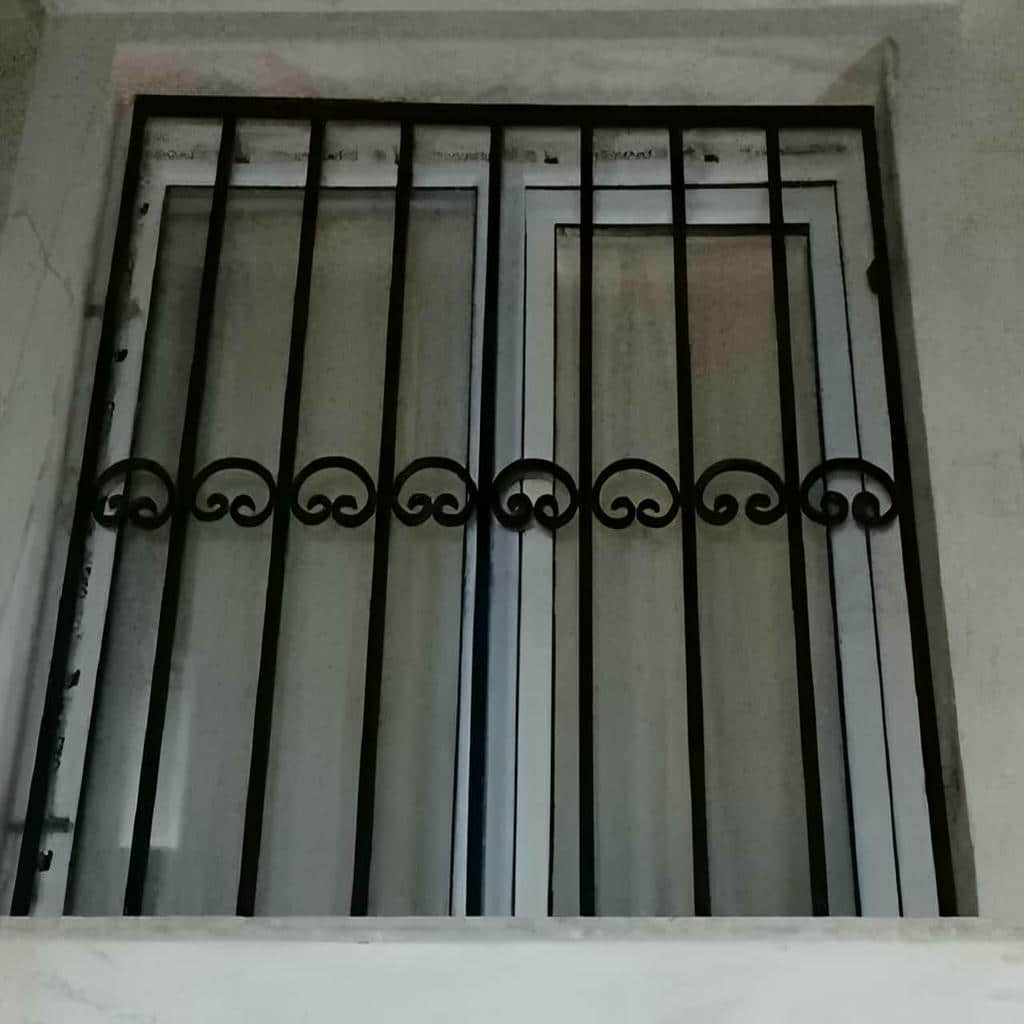 حفاظ پنجره لوکس در نیشابور