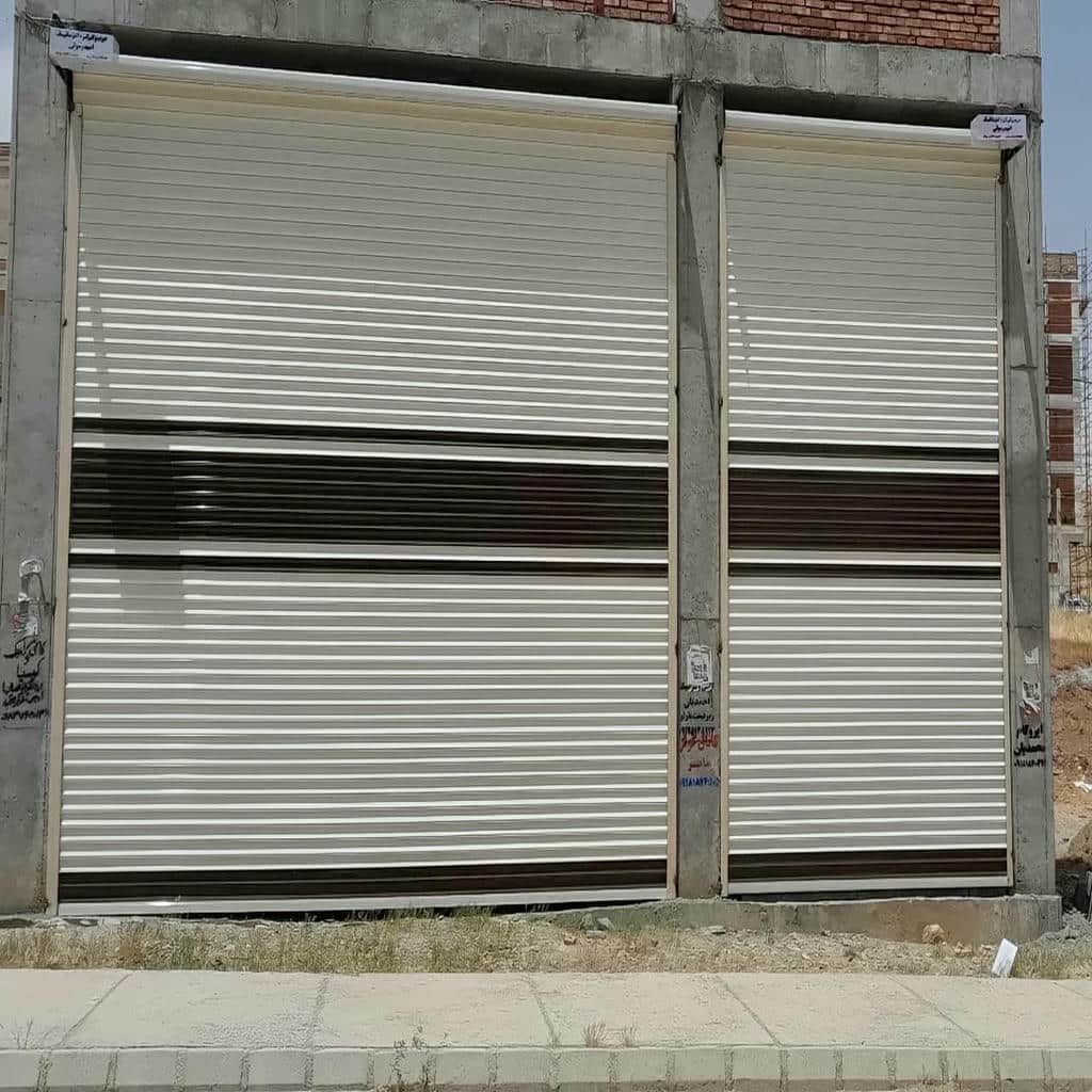 نصب کرکره برقی ساختمان فروشگاه در خرم آباد