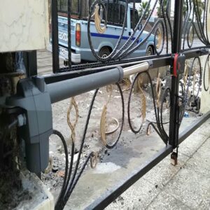 جک پارکینگ در عظیمیه کرج