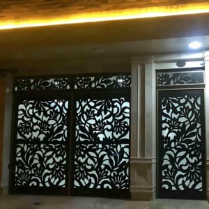درب حیاط فرفورژه در فشم