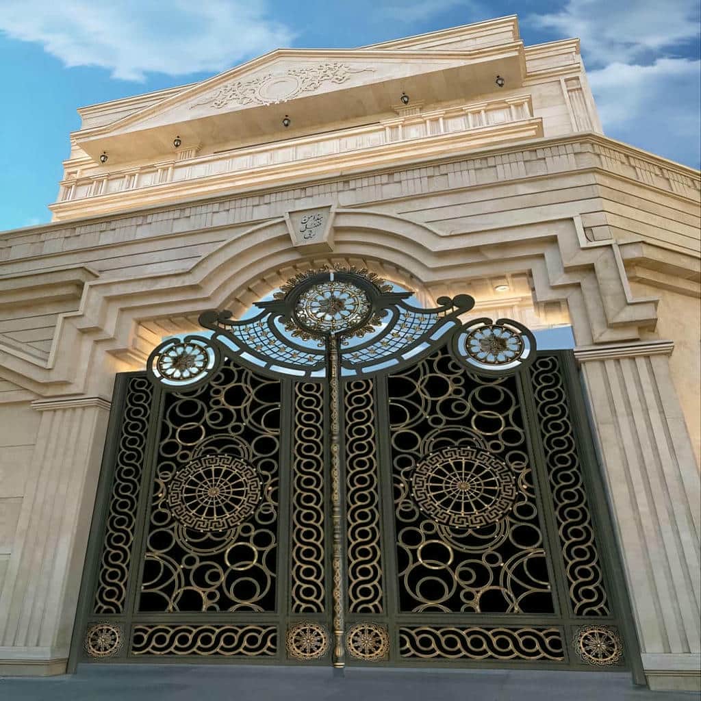 درب حیاط فرفورژه در قزوین