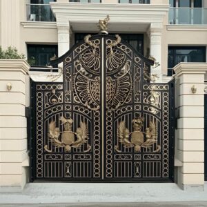 درب حیاط فرفورژه در فیروزکوه