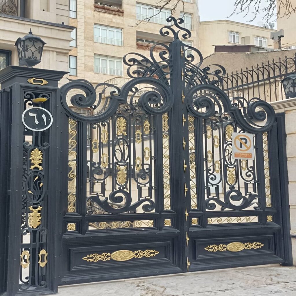 قیمت درب حیاط فرفورژه مدرن در نسیم شهر