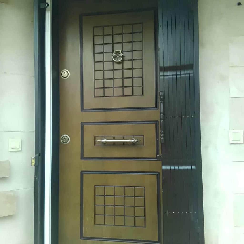 درب آکاردئونی با وزن متعادل برای حرکت روان