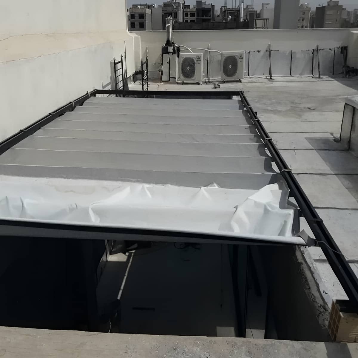 سقف برقی تجاری کافه و رستوران