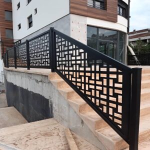 نرده سی ان سی مدرن مینیمال