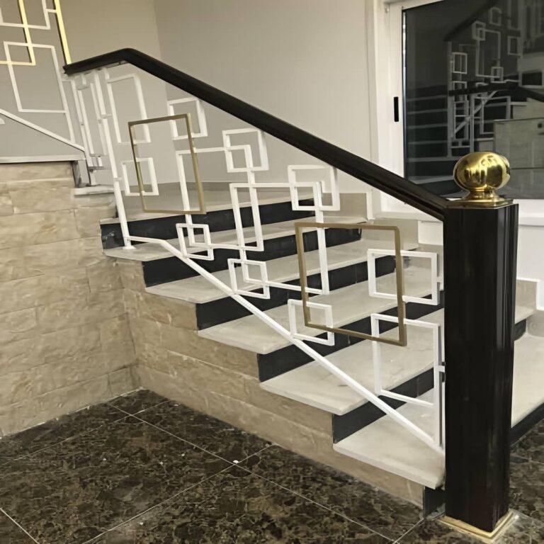 نرده فلزی سی ان سی دکوراتیو