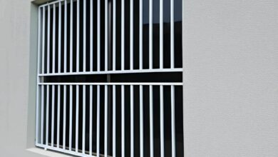 عوامل تعیین کننده قیمت حفاظ پنجره