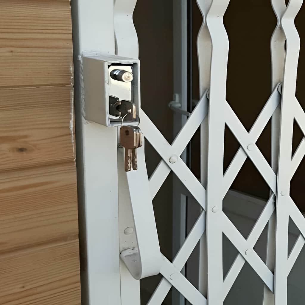 اجرای حفاظ آکاردئونی آهنی سه لوزی متقارن