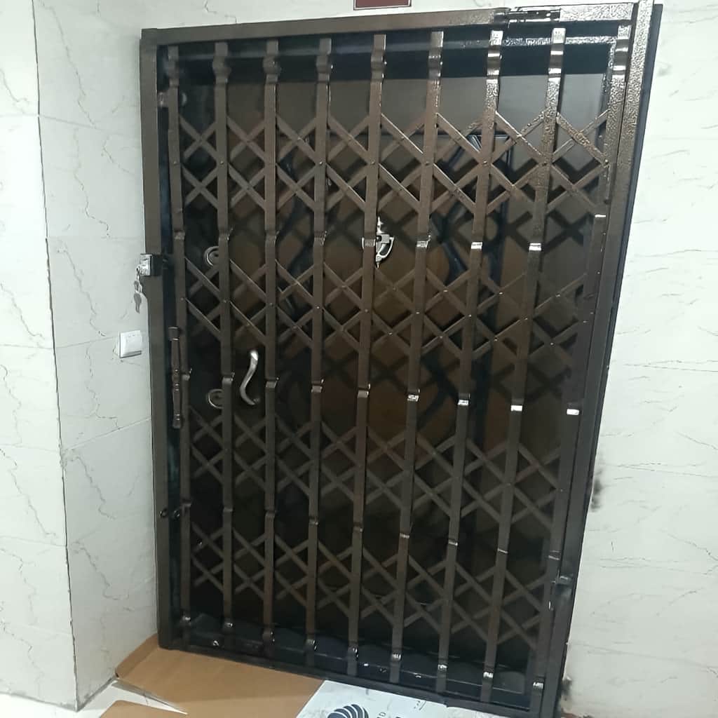 سفارش درب آکاردئونی چهار گل لوزی متراکم