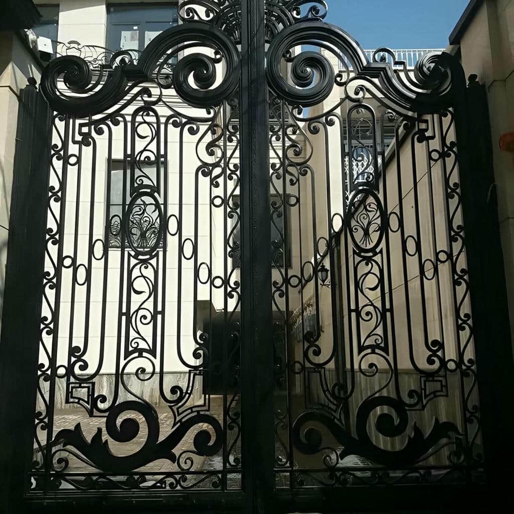 اجرای درب پارکینگ سنگین شاسی دوبل اتوماتیک