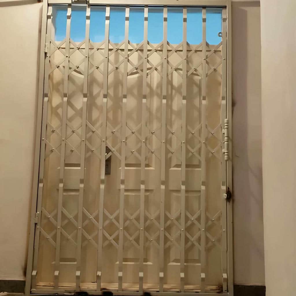 خرید درب ریلی آکاردئونی کم جا لوزی درشت
