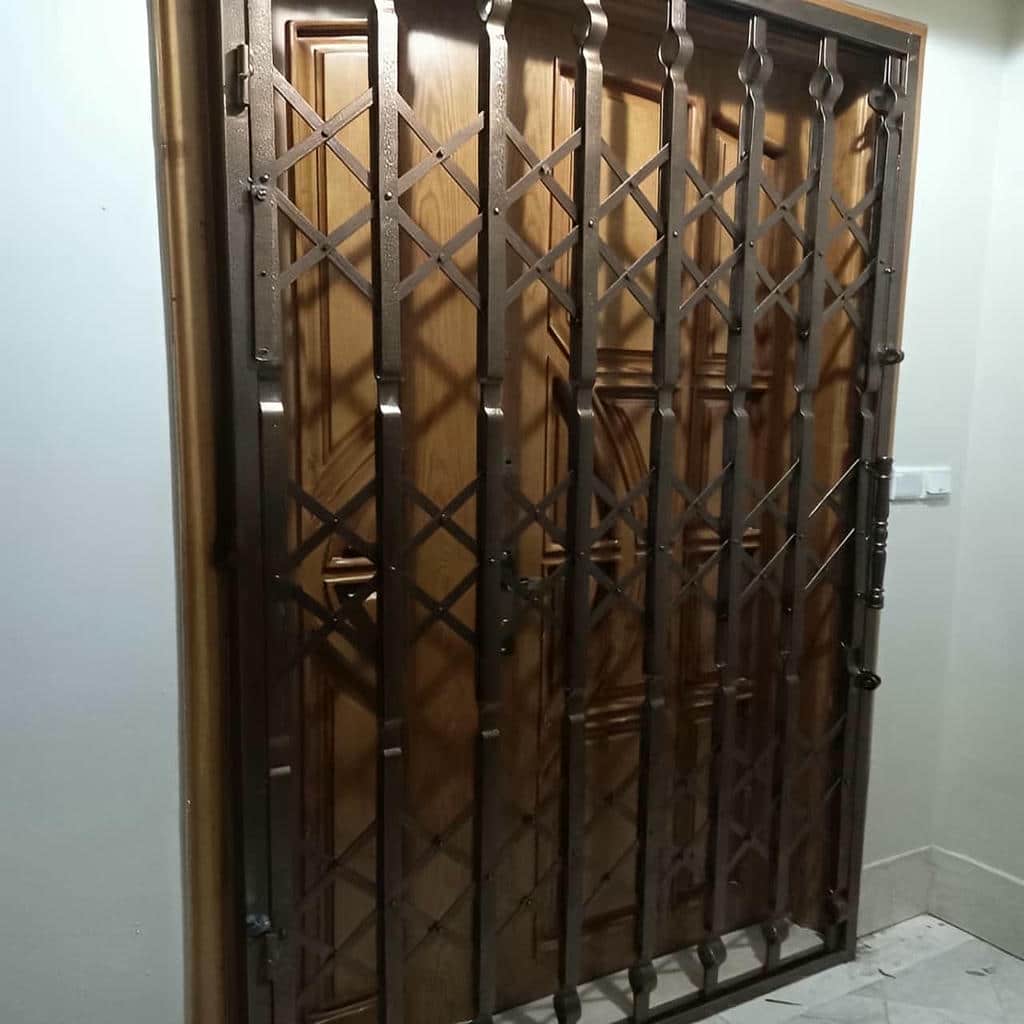 درب آکاردئونی