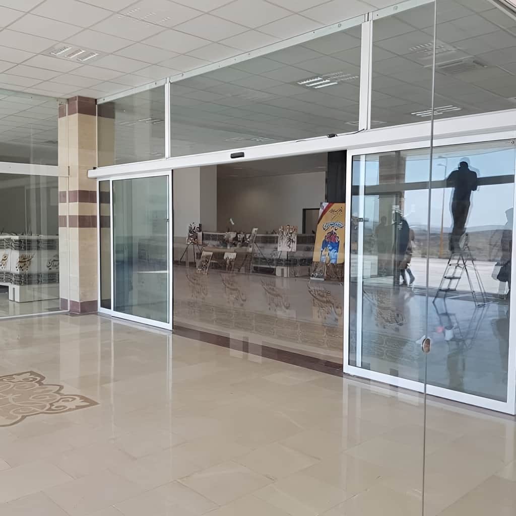 خدمات تنظیم سنسور درب اتوماتیک شیشه ای حرکتی