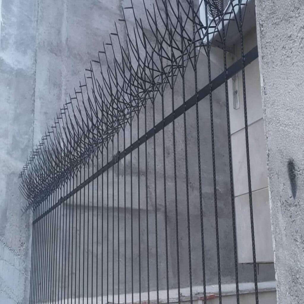 مدل آبشاری حفاظ دیوار میلگردی