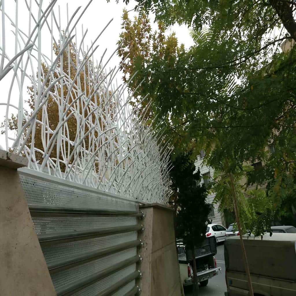 خدمات اندازه‌گیری و نصب حفاظ شاخ گوزنی