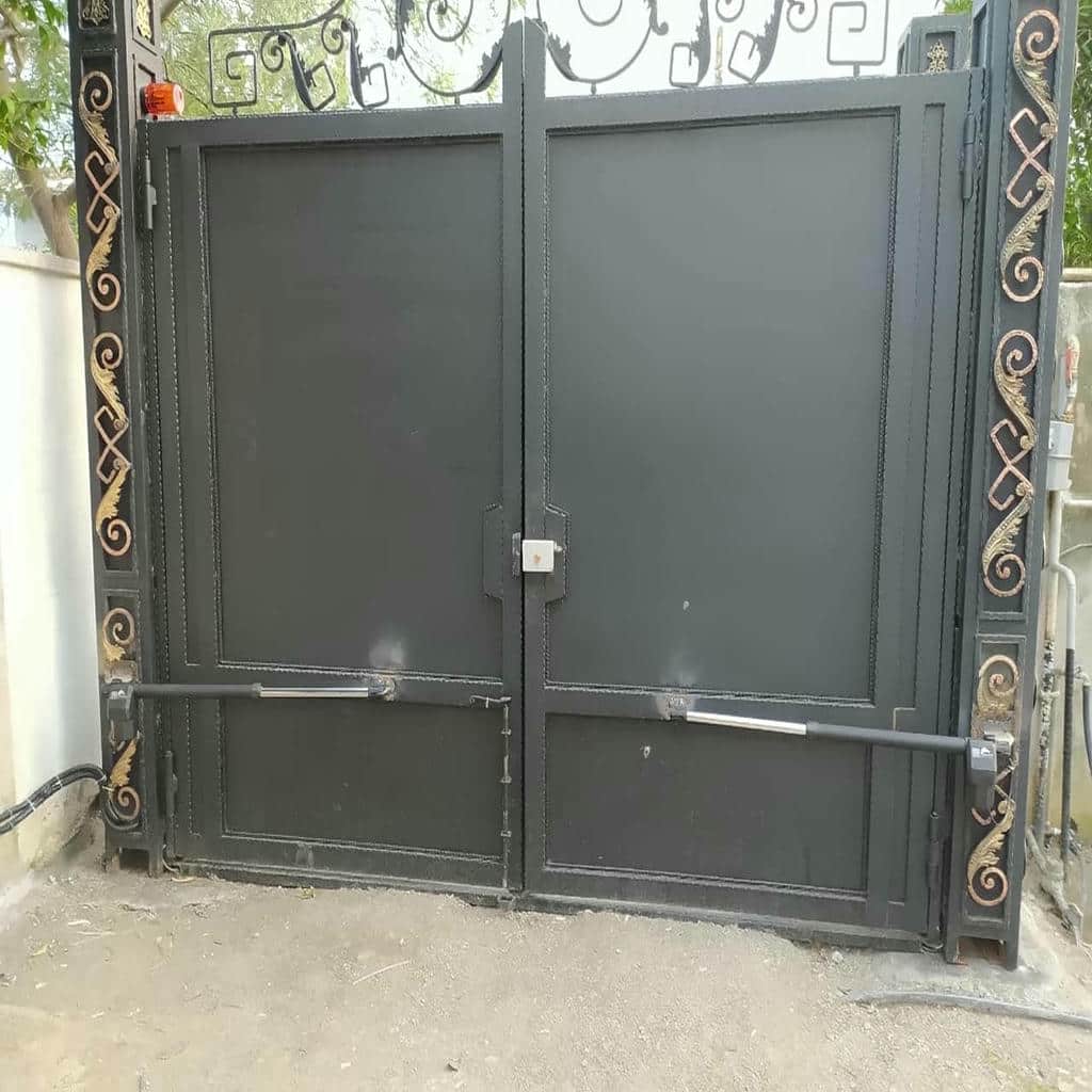 تعمیر درب برقی ویلایی دو لنگه و عیب‌یابی برد