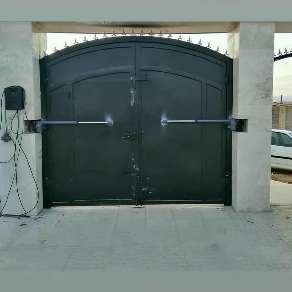 سفارش درب پارکینگ جک دار بازویی متناسب با ابعاد ورودی