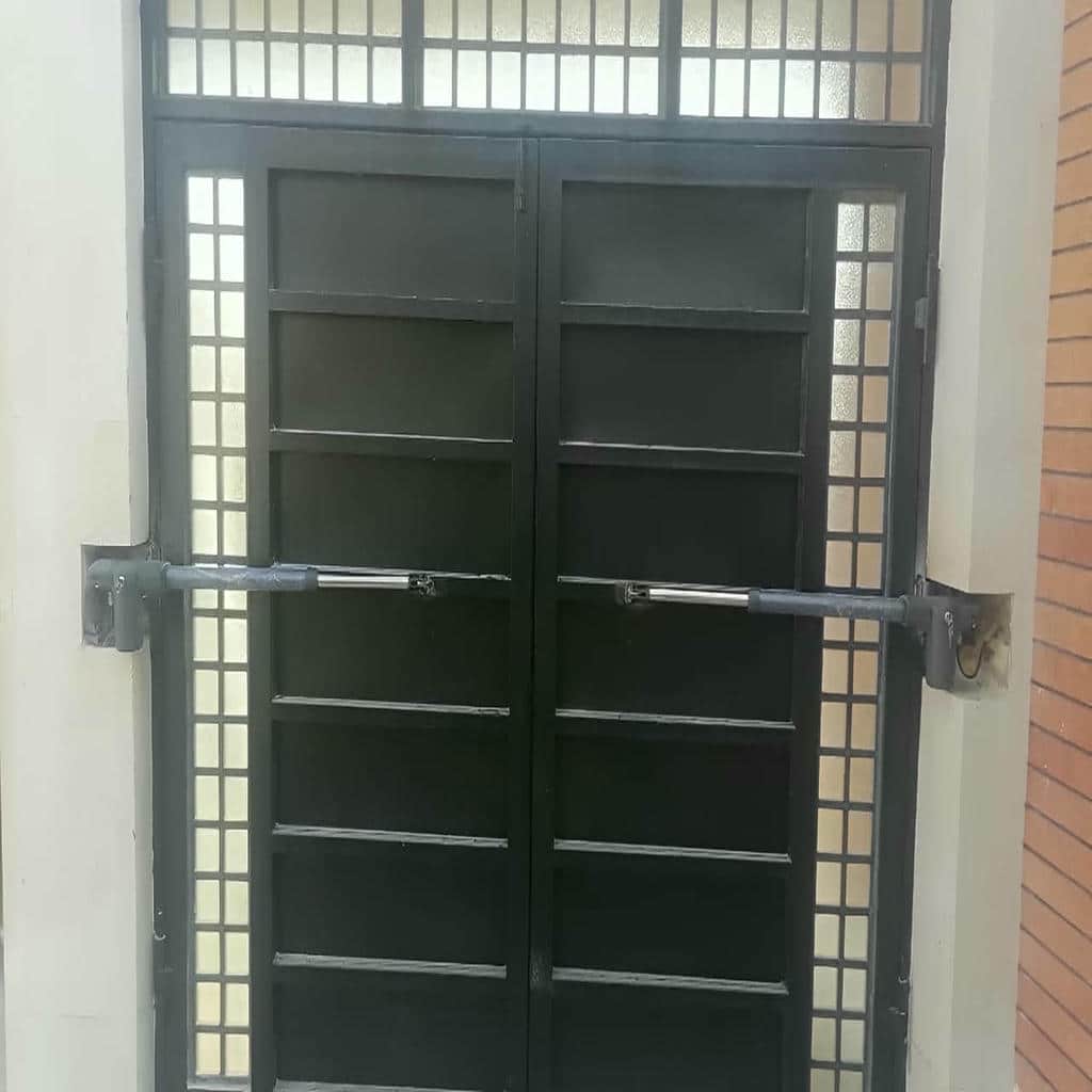 خرید جک بازویی کوتاه برای درب پارکینگ