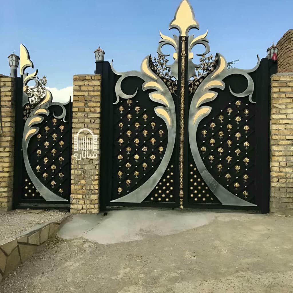 نصب درب CNC پنل مشبک روی چهارچوب