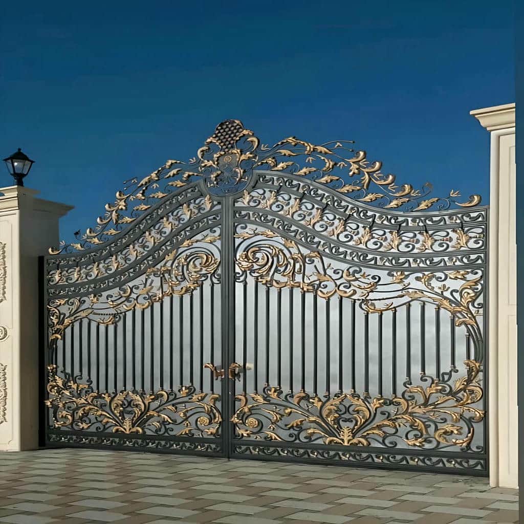 سفارش درب فرفورژه نمای رومی با طرح اختصاصی