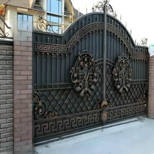 7 طرح درب حیاط طاق دار