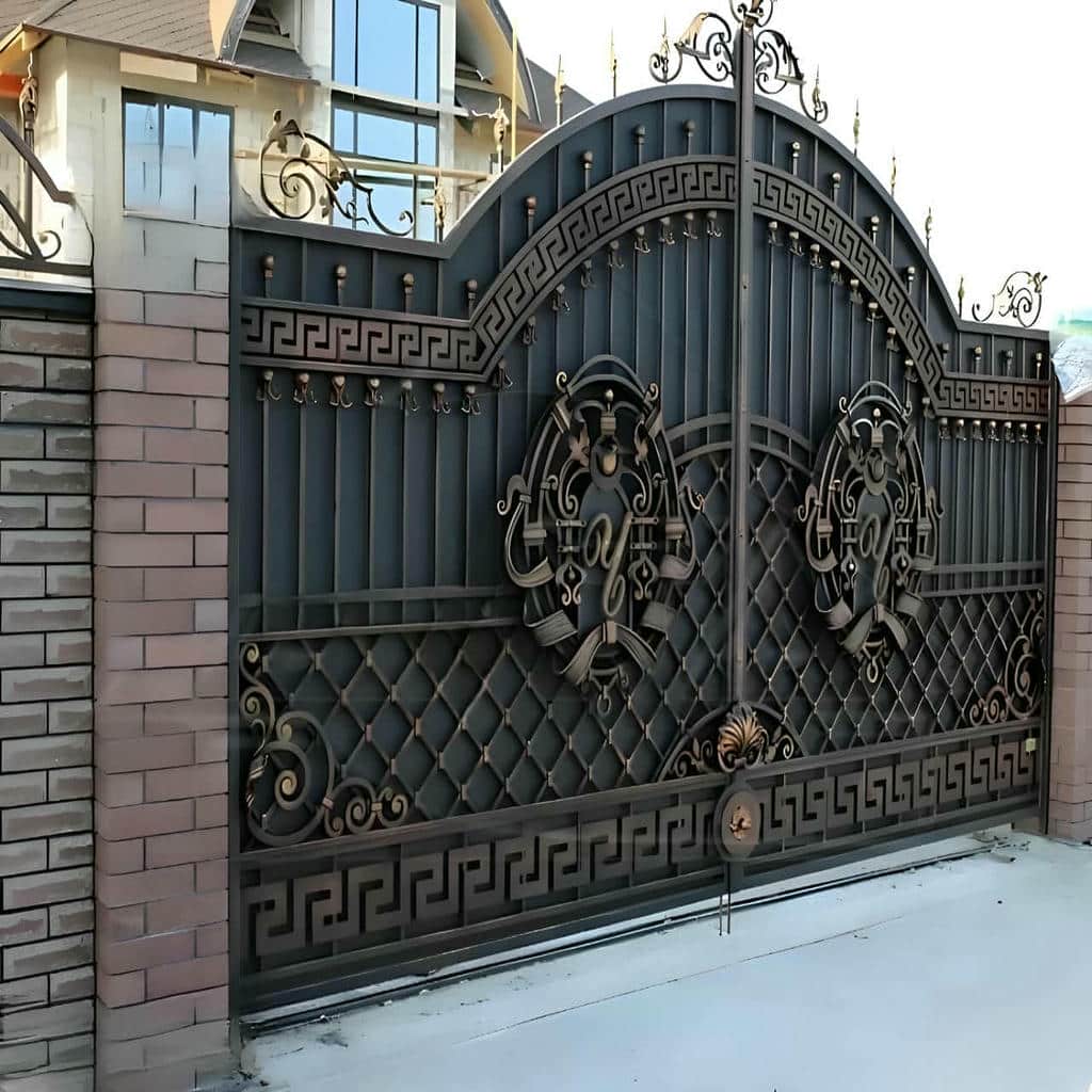 7 طرح درب حیاط طاق دار